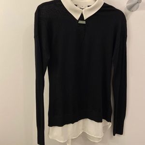 RW&CO Keyhole 2-1 Blouse